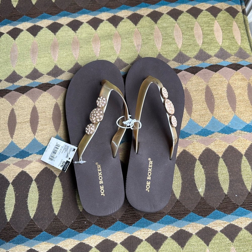 🌸 Joe boxer flip flops 🌸